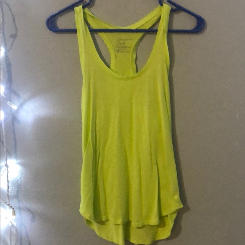 Razor back, green tank